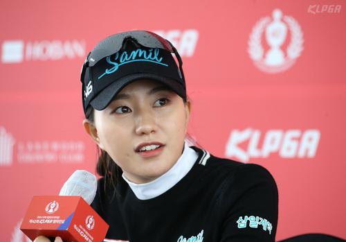 KLPGA 챔피언십 2R 깜짝 활약 허다빈 연습량 많아진 덕분