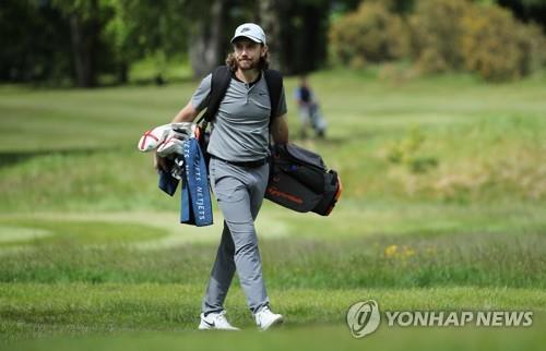 운동선수 미국 입국 허용으로  PGA·LPGA투어 