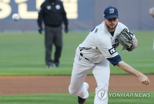 라이트 5이닝 7K 2실점 첫 승리…NC, 삼성 상대로 4연승