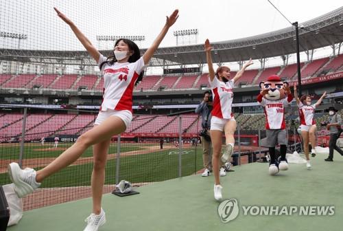 테임즈 KBO는 무관중에도 응원 소리 들리던데, MLB는 어떨까