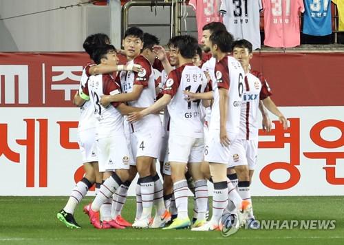 역전승으로 논란 이겨낸 FC서울 우리는 축구에만 집중했다